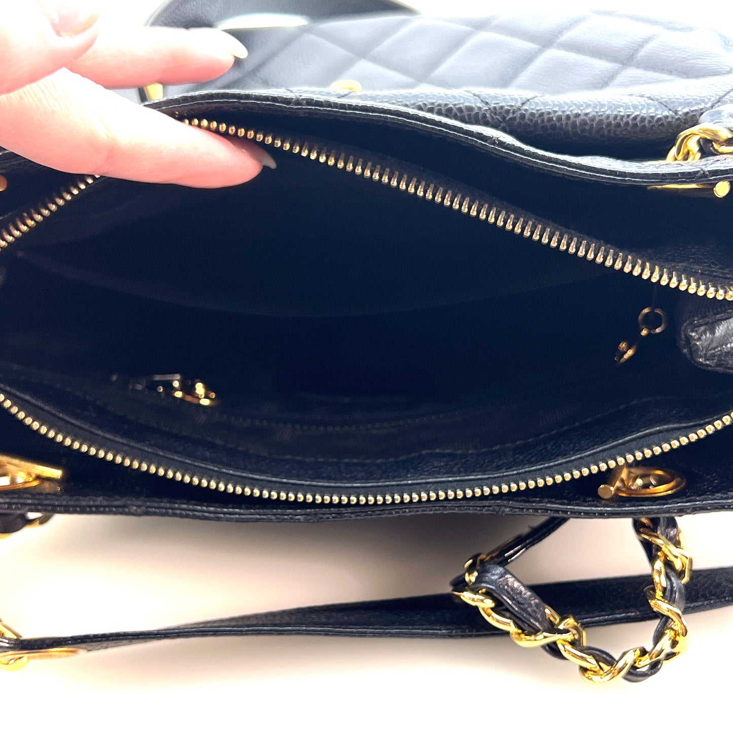 Vintage Front Pocket Shoulder Tote