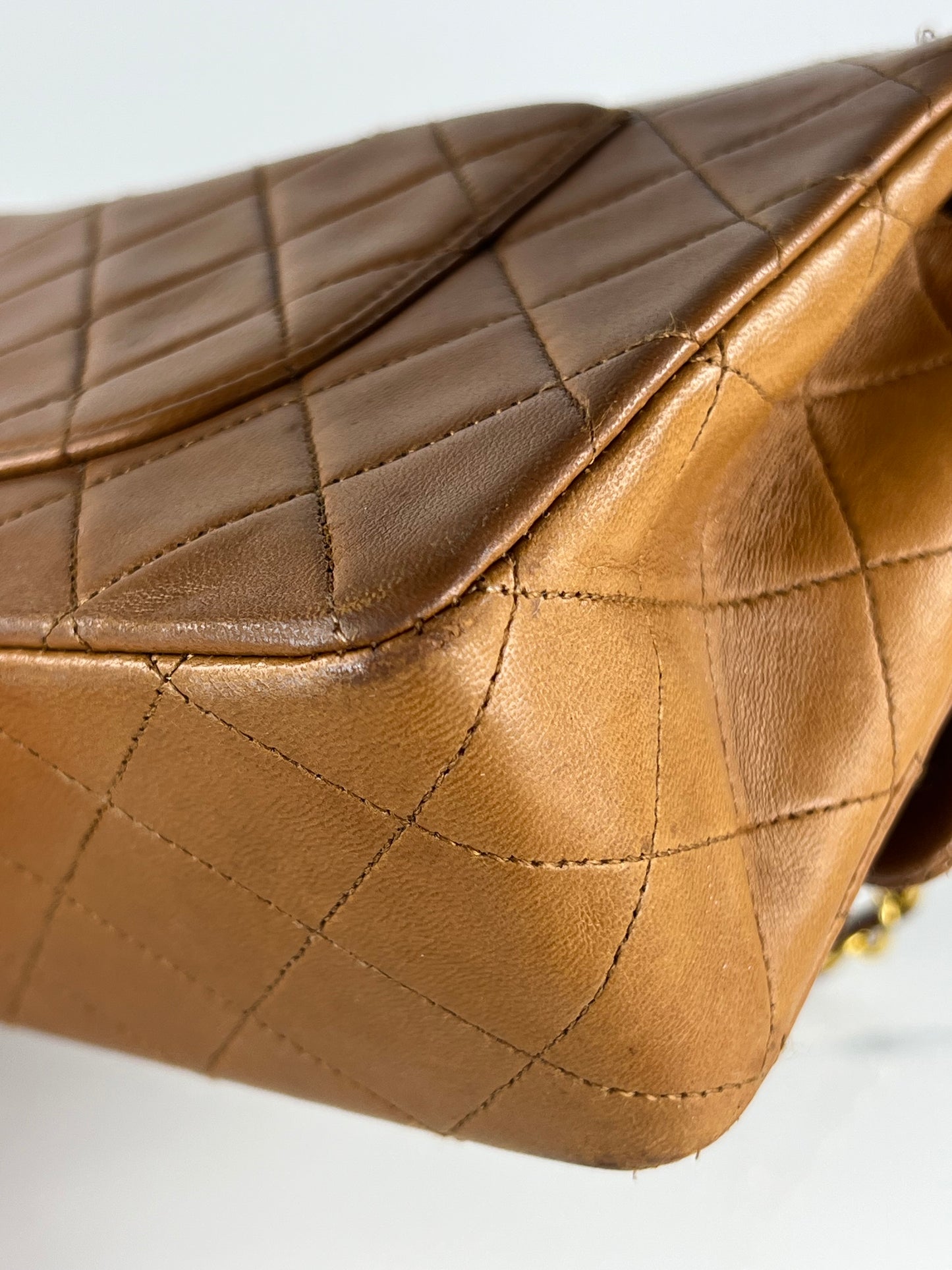 Vintage Camel Medium Classic Double Flap