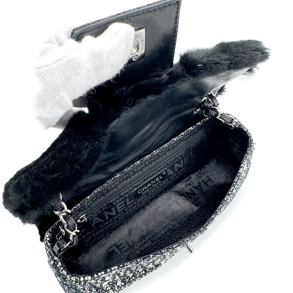 Vintage Winter Flap - Black Tweed