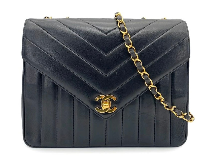 Vintage Chevron Quilted Envelope Flap