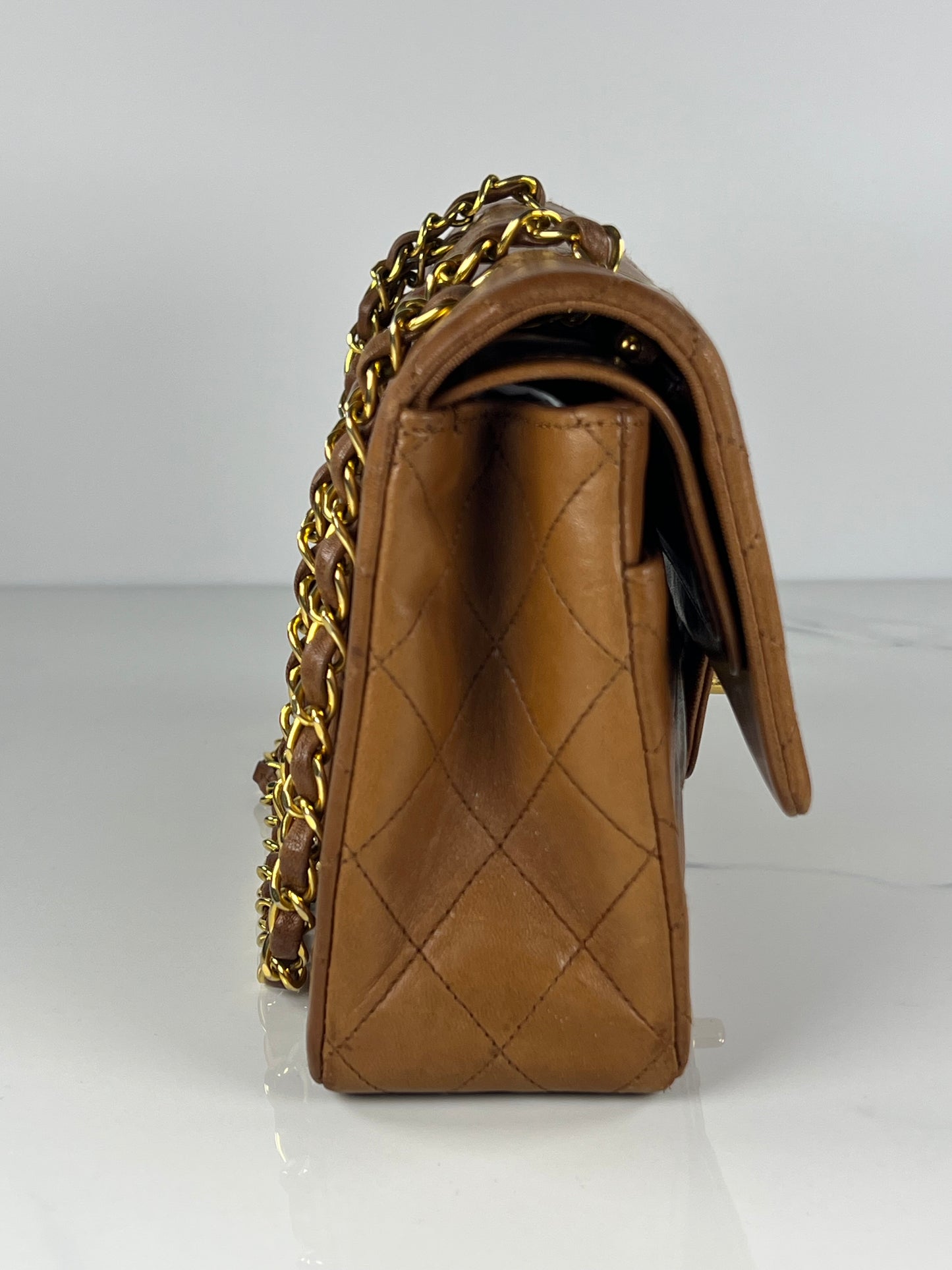 Vintage Camel Medium Classic Double Flap
