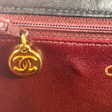 Vintage Classic Shoulder Bag with Pushlock