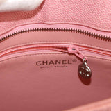 Vintage Medallion - Pink Caviar