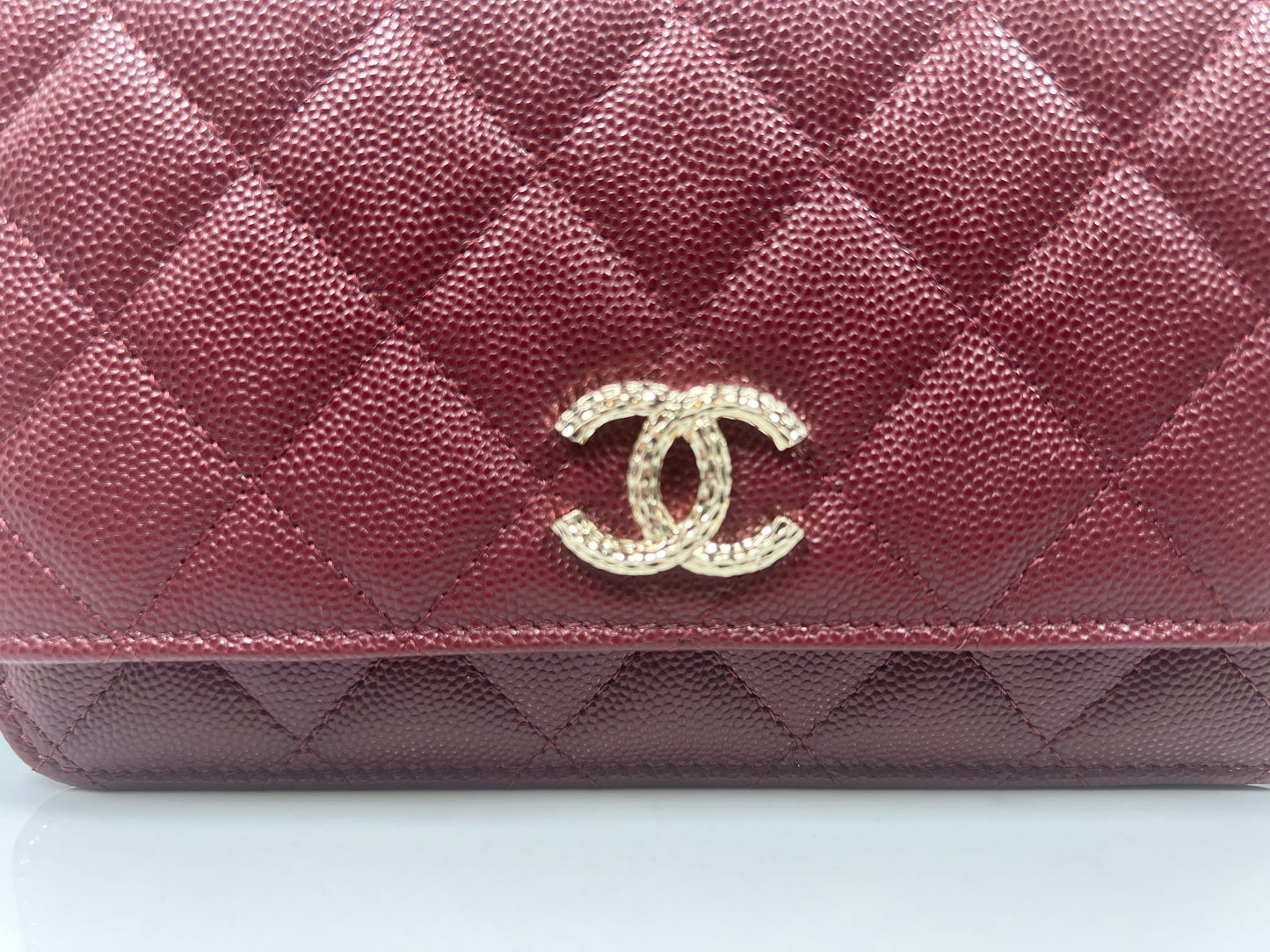 Burgundy Wallet on Chain