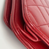 Red Trendy Wallet on Chain