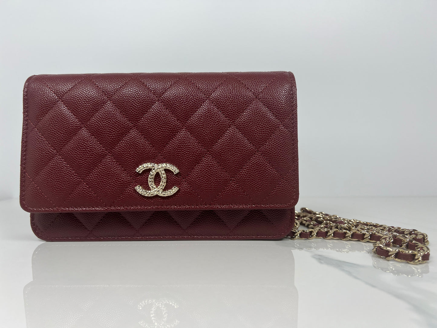 Burgundy Wallet on Chain