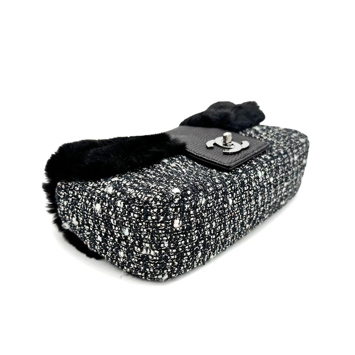 Vintage Winter Flap - Black Tweed