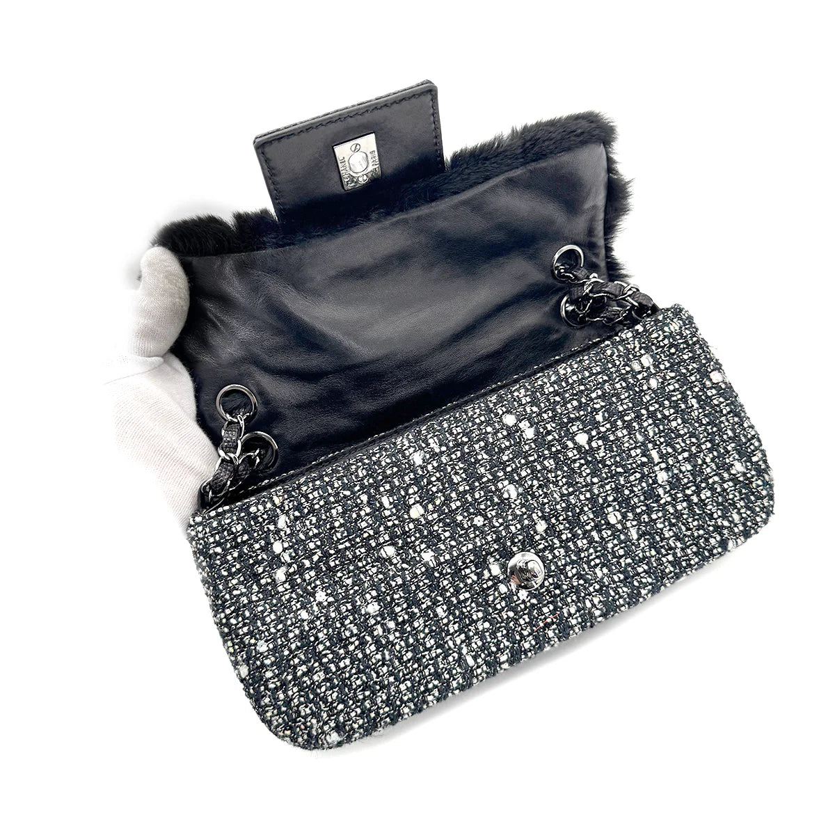 Vintage Winter Flap - Black Tweed