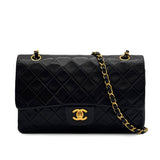 Vintage Medium Classic Flap - lambskin - Black Lambskin