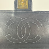 Vintage Classic Shoulder Bag with Pushlock