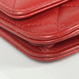Red Trendy Wallet on Chain