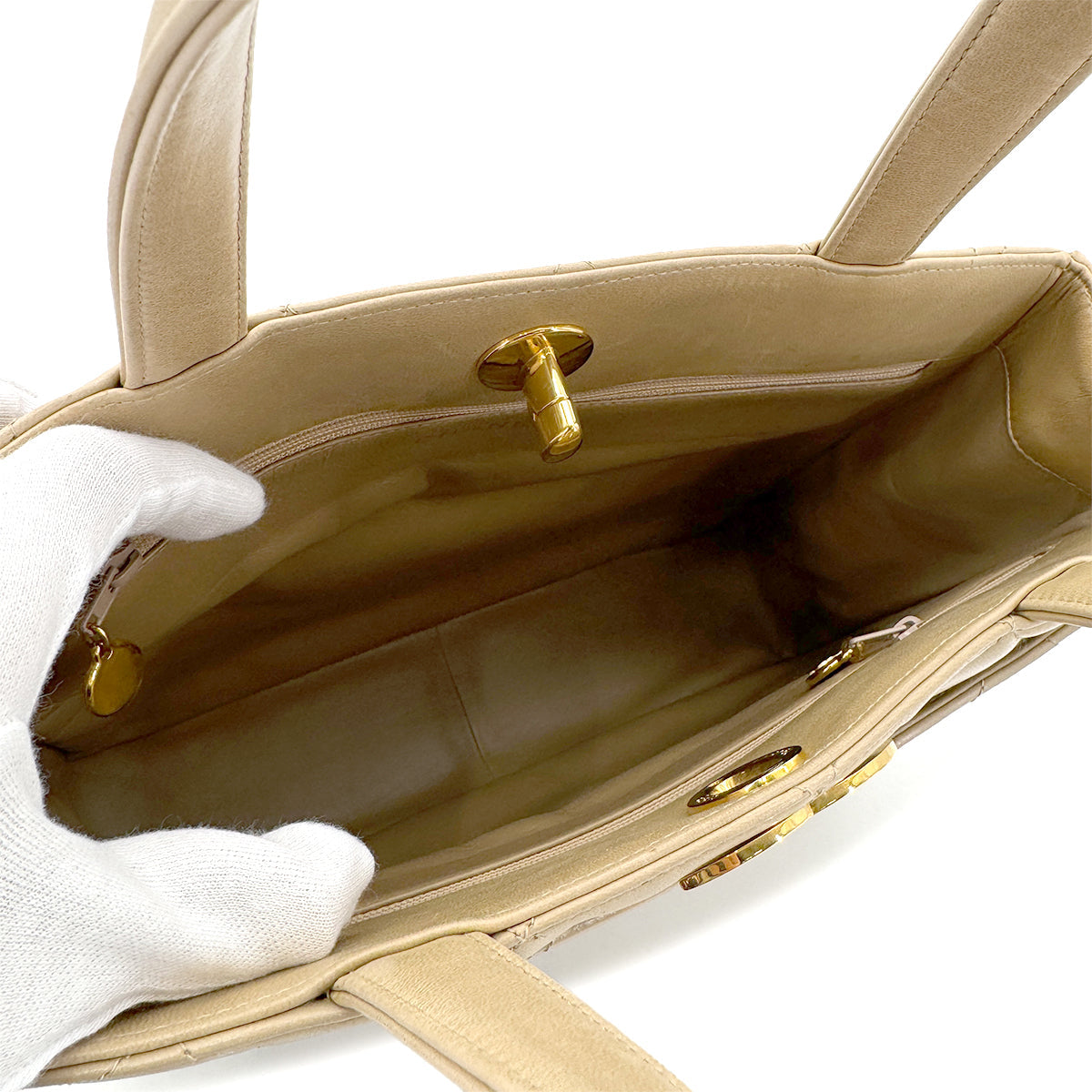 Vintage Turnlock Handbag - Beige Lambskin