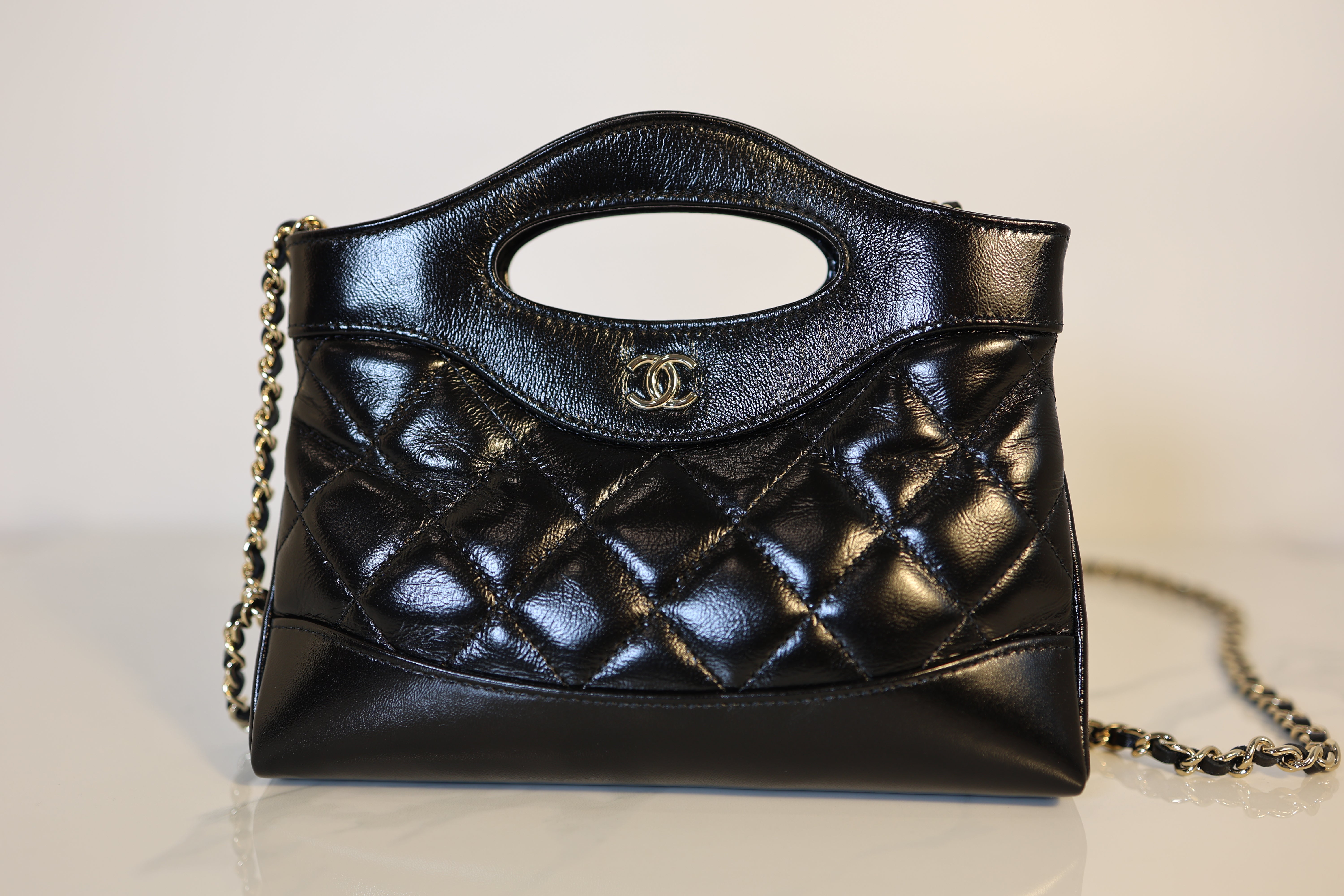 Black Mini 31 – Sybariterian